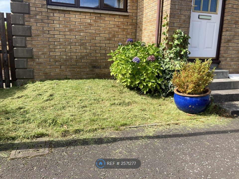 Property photo 3 of 28 Garden Area