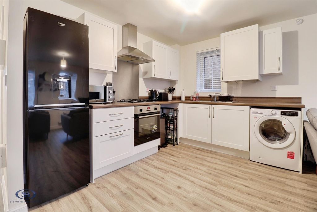 Property photo 3 of 12 401768c7-Img_0187-Img_0189.Jpg