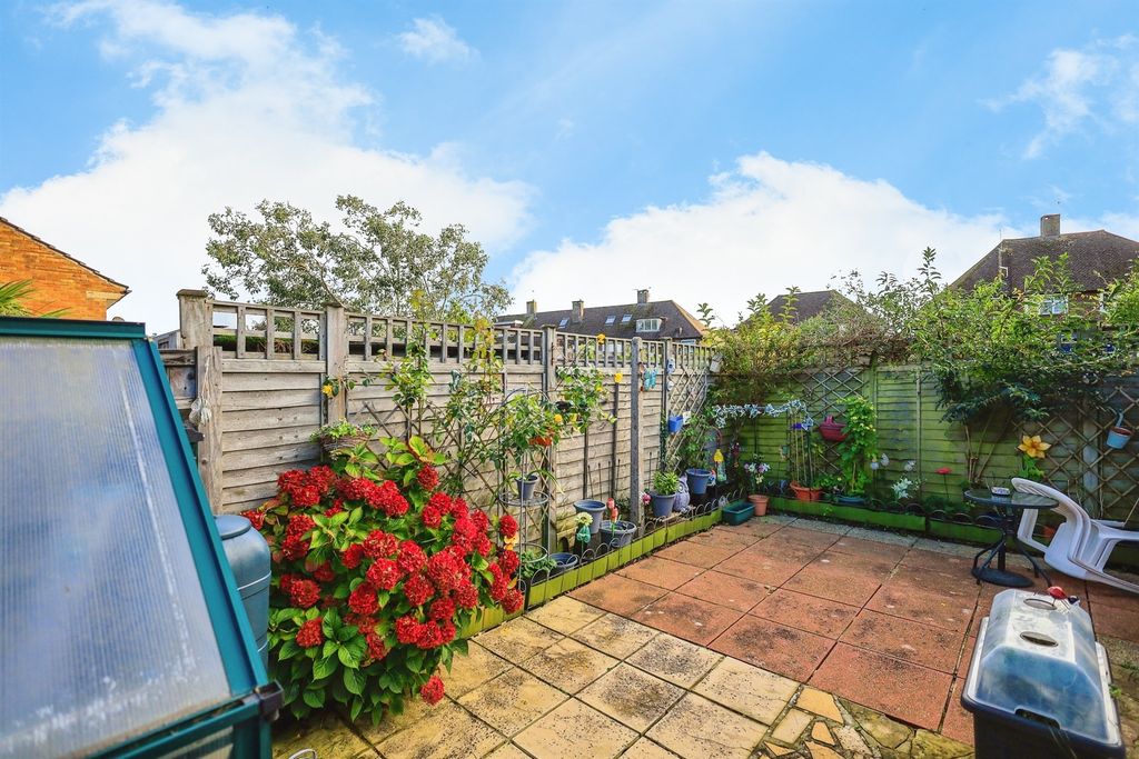 Property photo 3 of 19