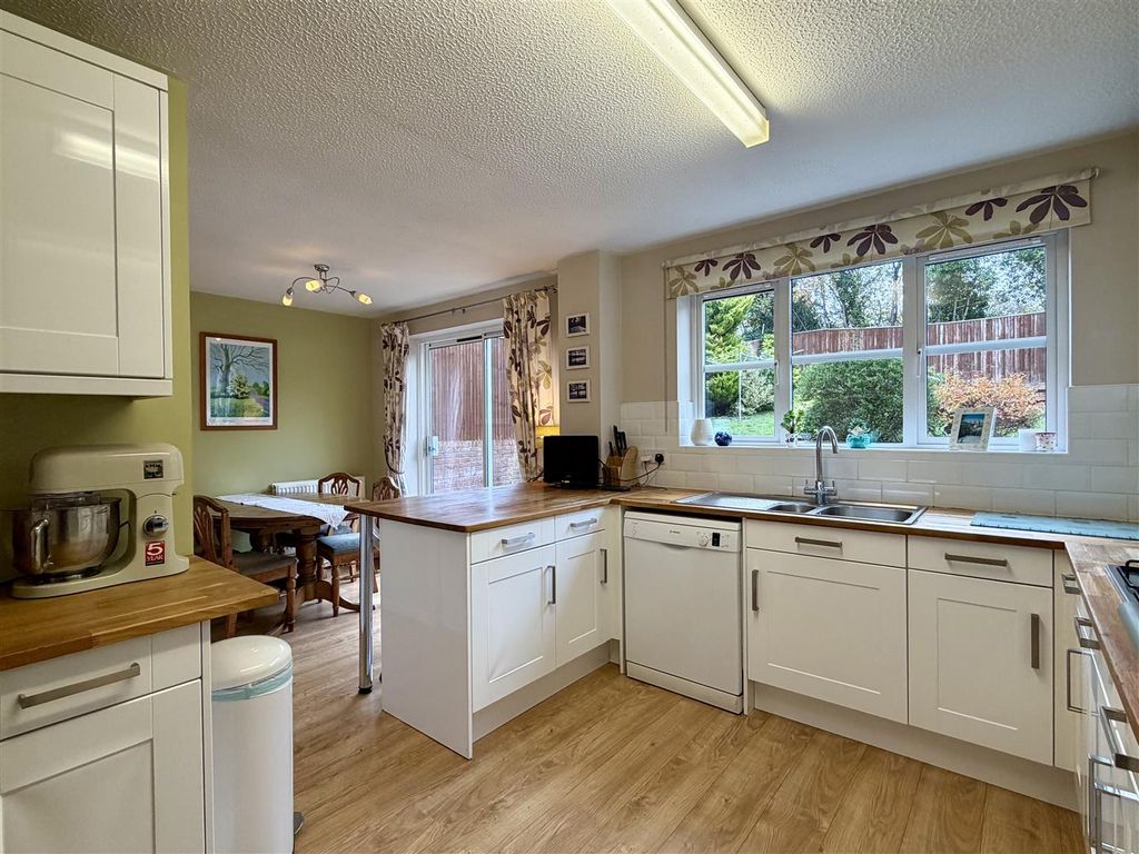 Property photo 2 of 32 Img_0488.Jpeg