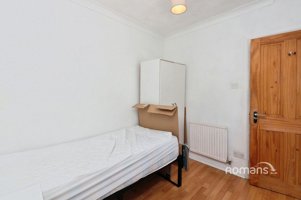 Property photo 3 of 12 Pbox-Img.Jpg