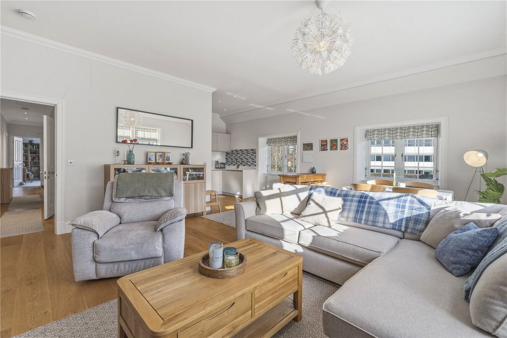 Property photo 3 of 18 Living/Dining Room