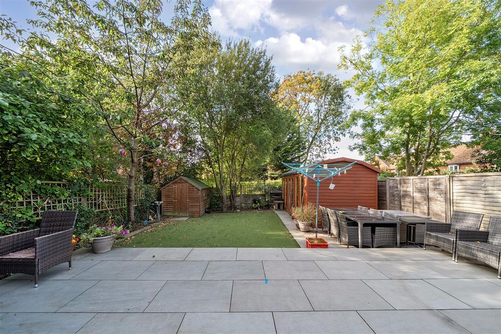 Property photo 3 of 17 1363970-8-68E61Fb657Ede.Jpg