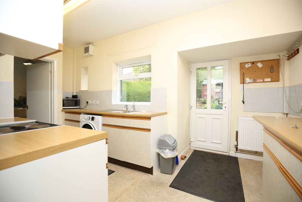 Property photo 3 of 14 4X8A9197