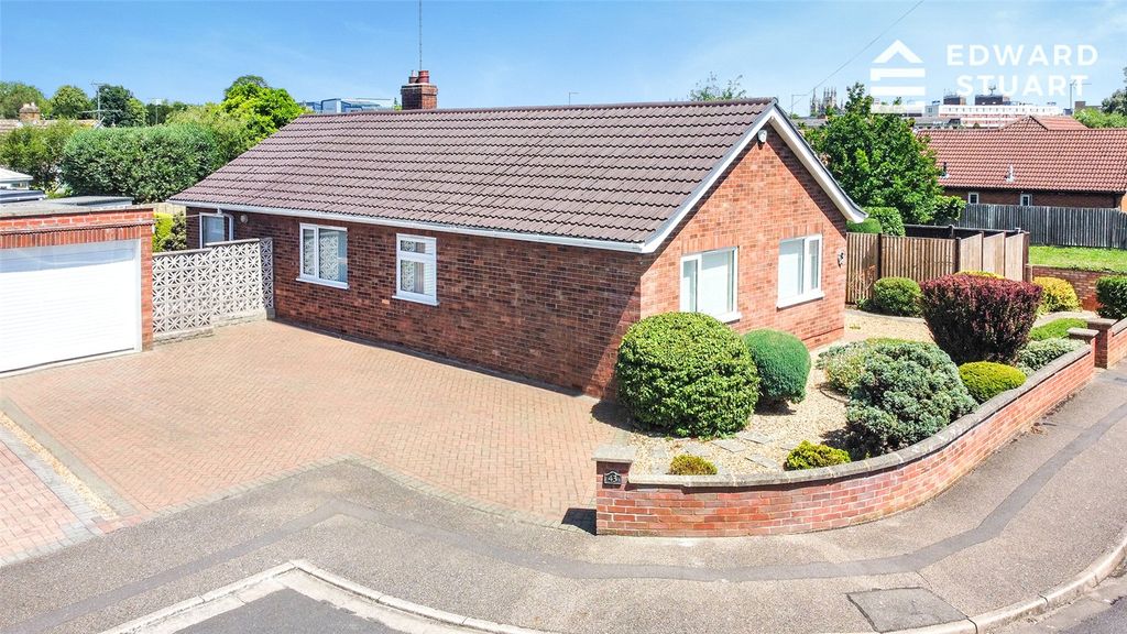 Property photo 1 of 16 Picture No. 06