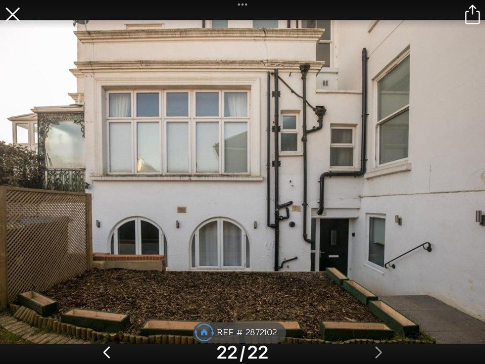 Property photo 3 of 21