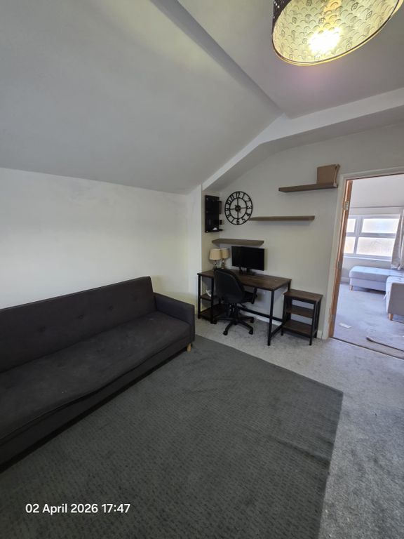 Property photo 1 of 6 2 Bed Flat To Rent Sherrard Road, London E7