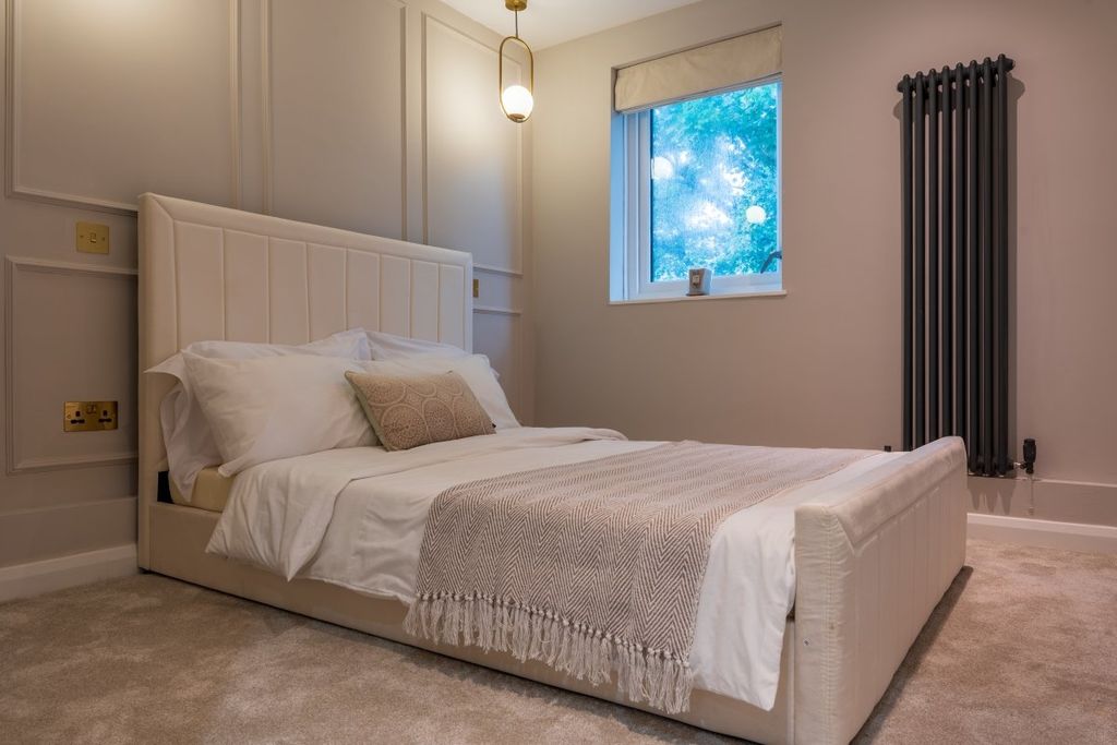 Property photo 3 of 13 7