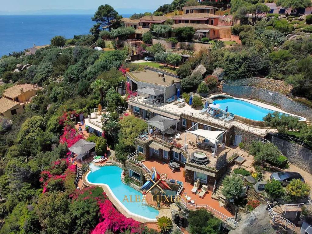 Property photo 2 of 43