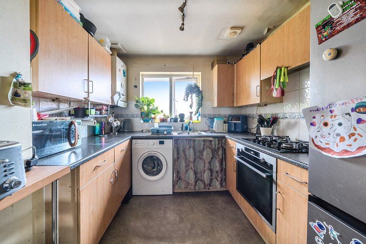 Property photo 2 of 11