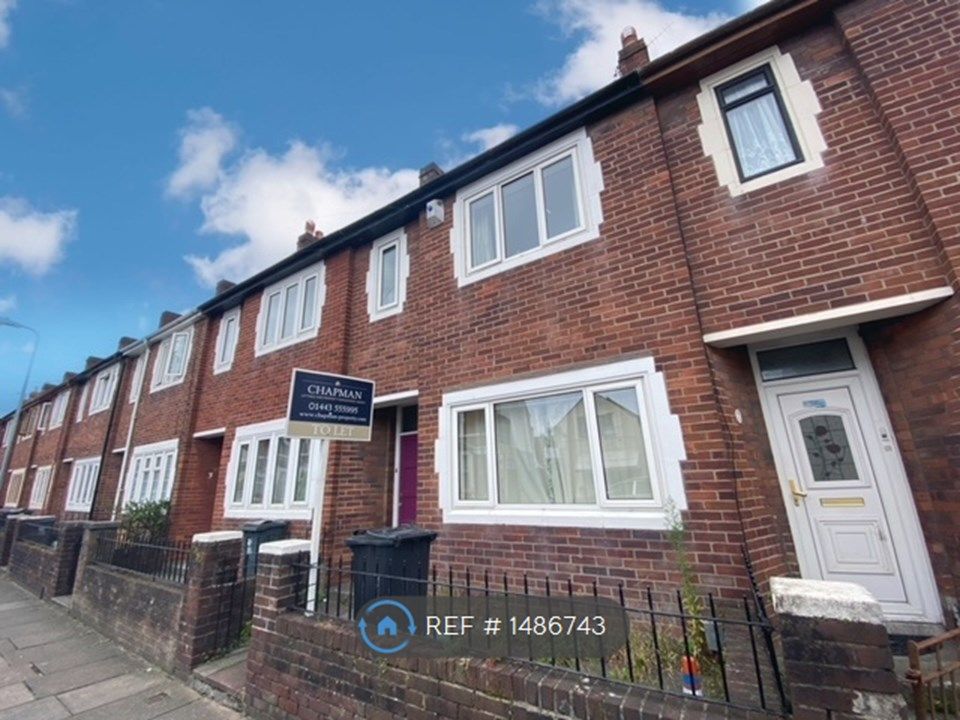 4 bed terraced house to rent Adamsdown