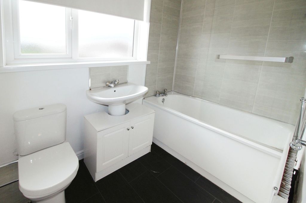 Additional image 4 of 4 bed terraced house to rentHepple Court, Blyth NE24