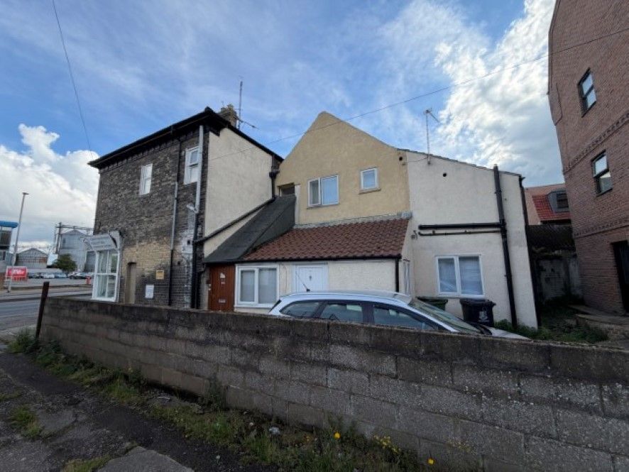 Property photo 3 of 30