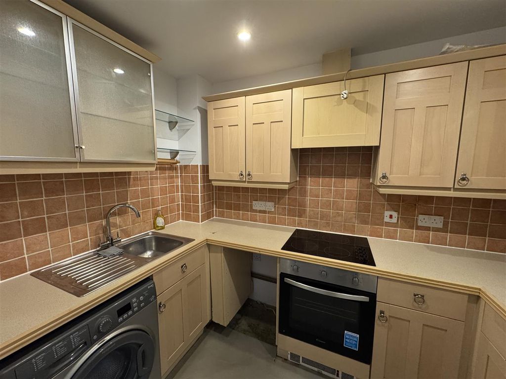 Property photo 2 of 6 Img_5326.Jpeg