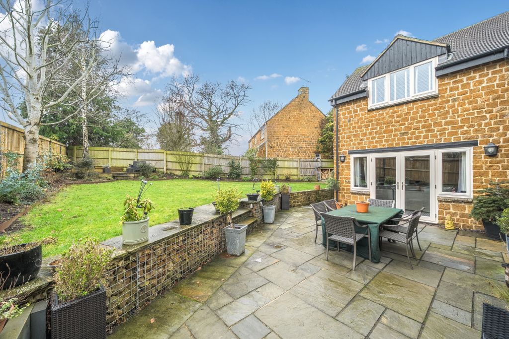 Property photo 3 of 16