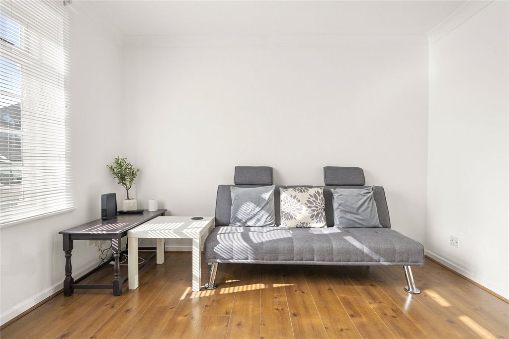 Property photo 1 of 11 Picture No. 06