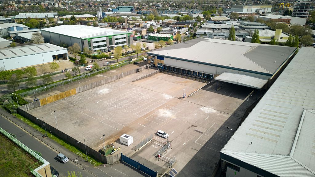 Property photo 2 of 4 240412_Prologis_Prakroyaldc1_0064.Jpg