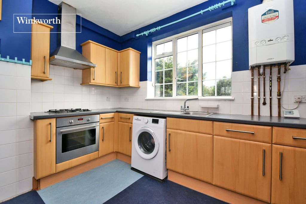 Property photo 2 of 10 Picture No. 05