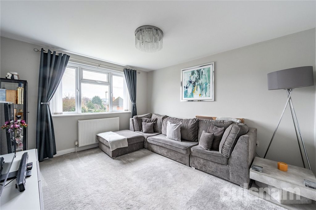 Property photo 2 of 11 Picture No. 13