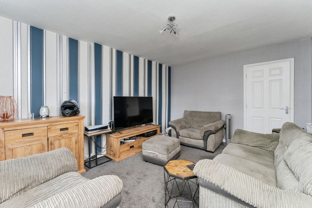 Property photo 2 of 18 Pbox-Img.Jpg