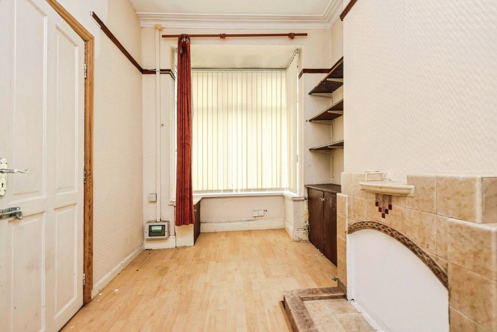 Property photo 2 of 11 Picture No. 02