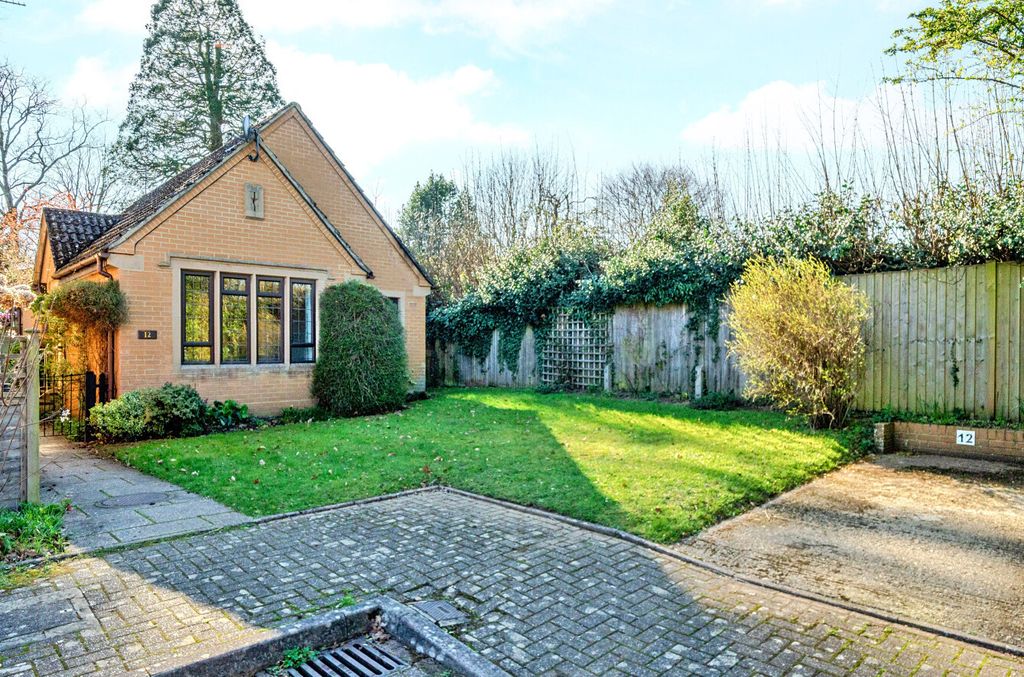 Property photo 1 of 14 1429475-6-69Babdf...