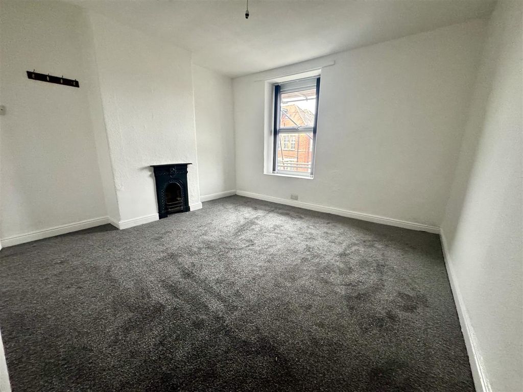 Property photo 3 of 8 Tempimage0Qk3Lm.Jpg