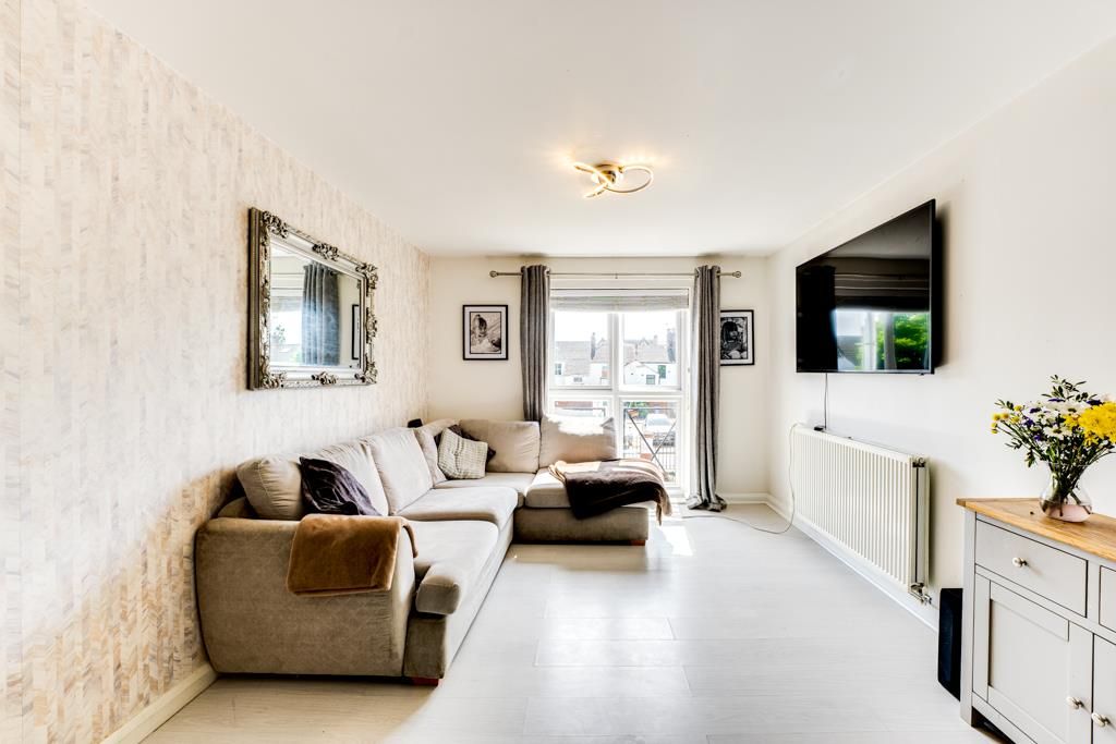 Property photo 2 of 19 63 Mobbs House, Queen Street, Kettering-10.Jpg