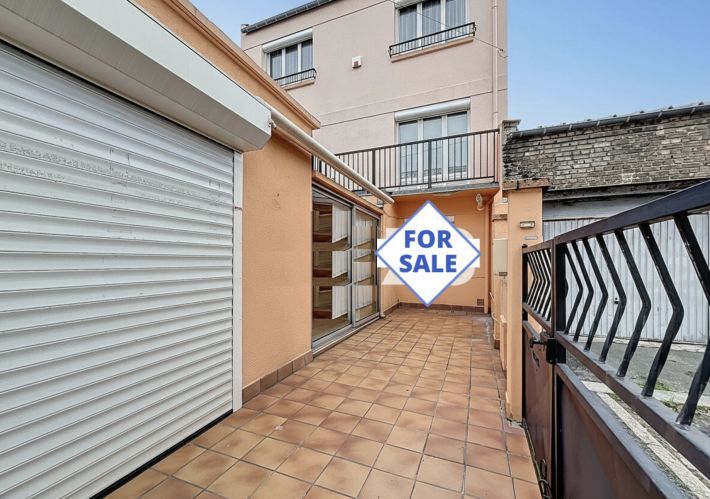 Property photo 1 of 14