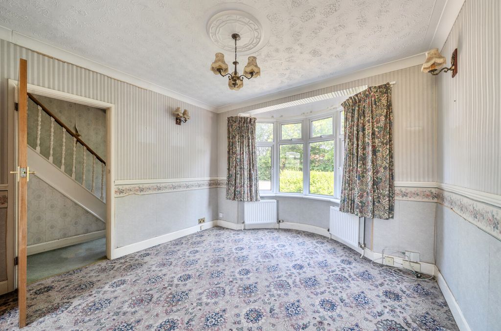 Property photo 2 of 9 14886612