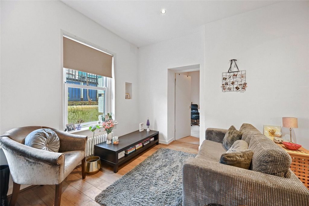 Property photo 3 of 8 Picture No. 03