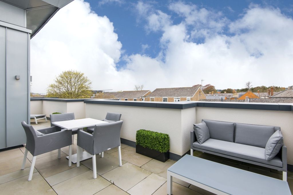 Property photo 2 of 9 External1