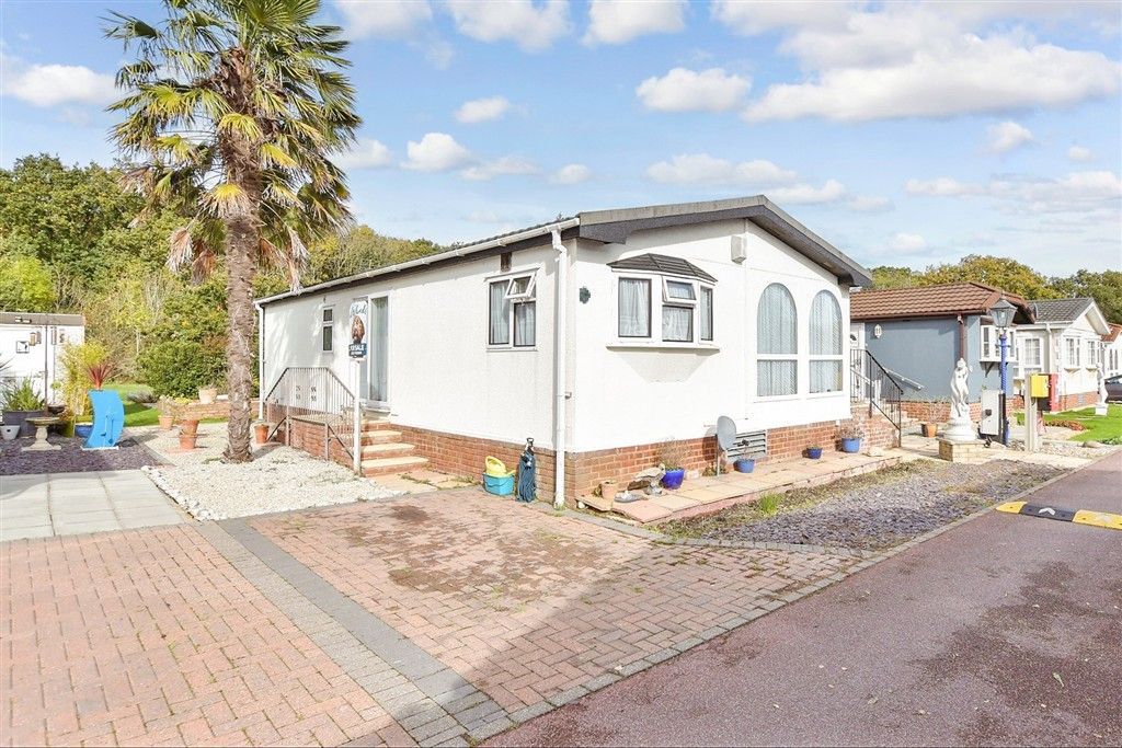 Property photo 2 of 9 External (Web)