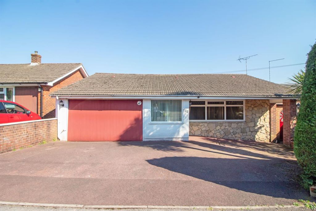 Property photo 1 of 21