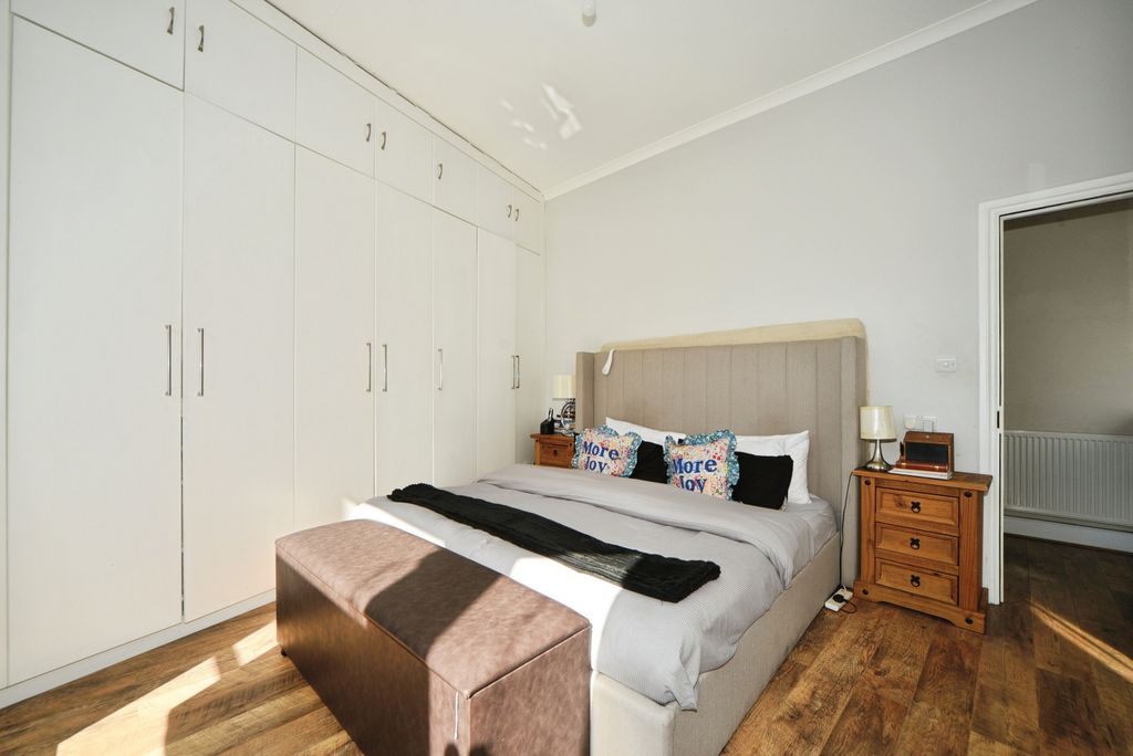 Property photo 1 of 20 Dsc_9049