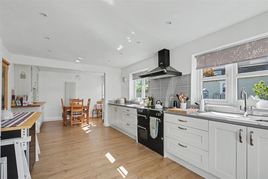 Additional image 9 of 2 bed detached house for saleField Lane, Chilwell, Nottingham NG9