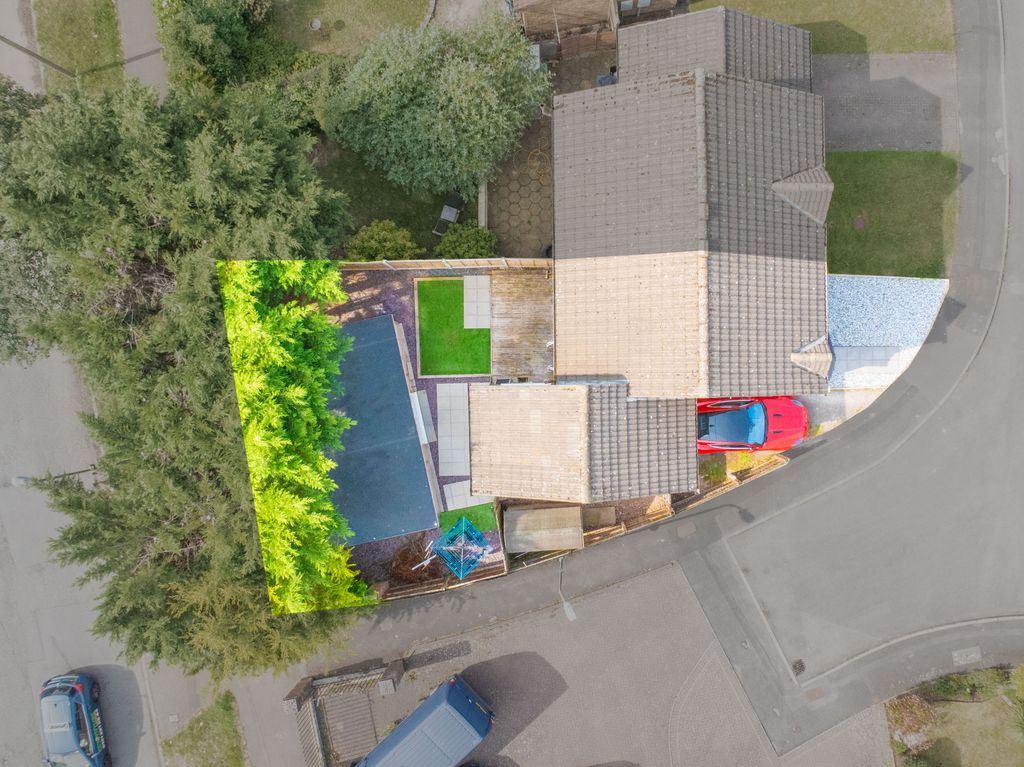 Property photo 2 of 16