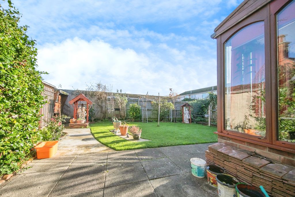 Property photo 1 of 14 Photography