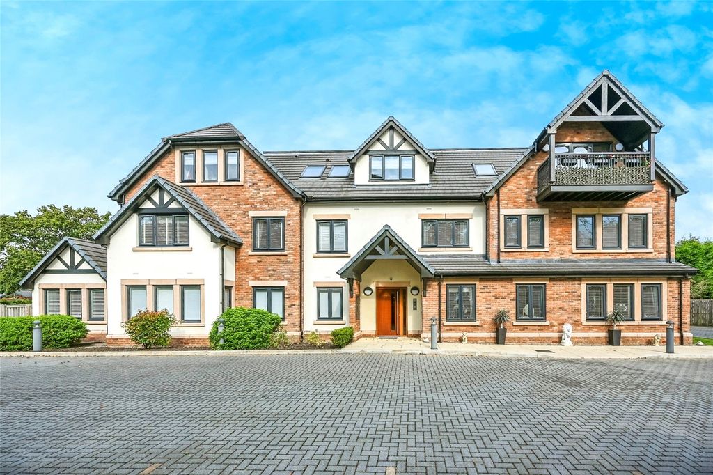 Property photo 1 of 34 Picture No. 04