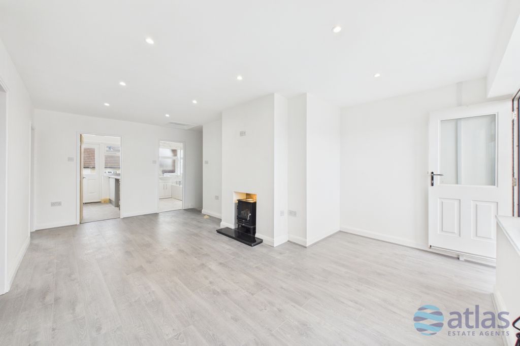 Property photo 2 of 13 Reception Room