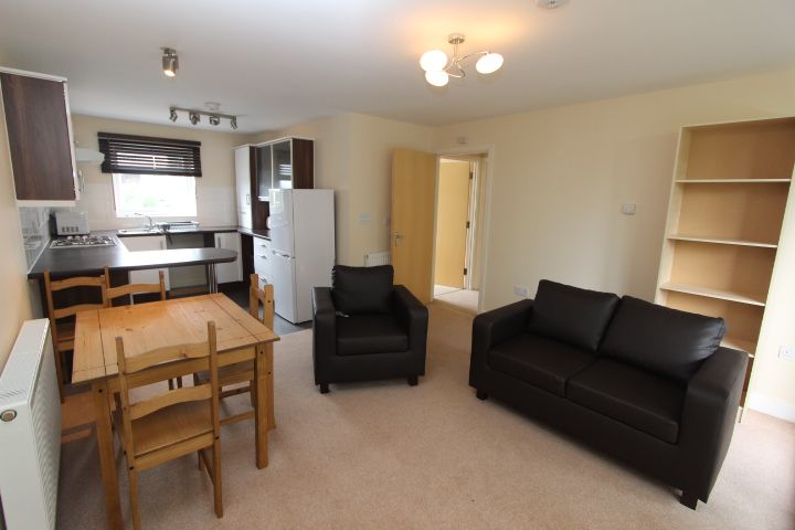 Property photo 3 of 16