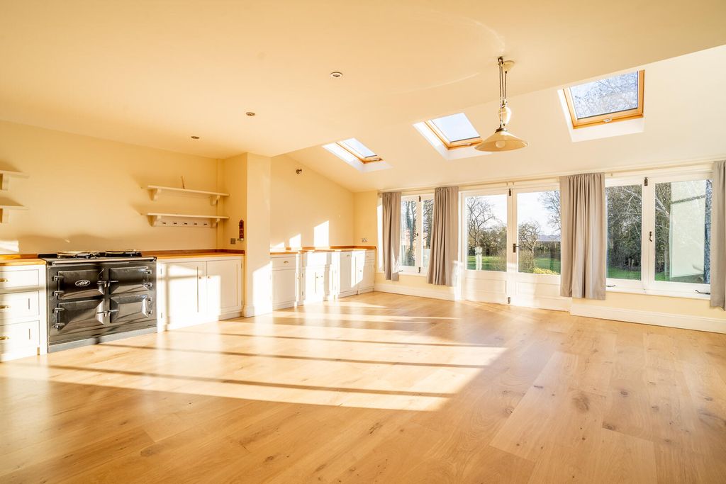 Property photo 3 of 22 Living Room