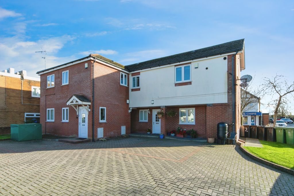 Property photo 1 of 15