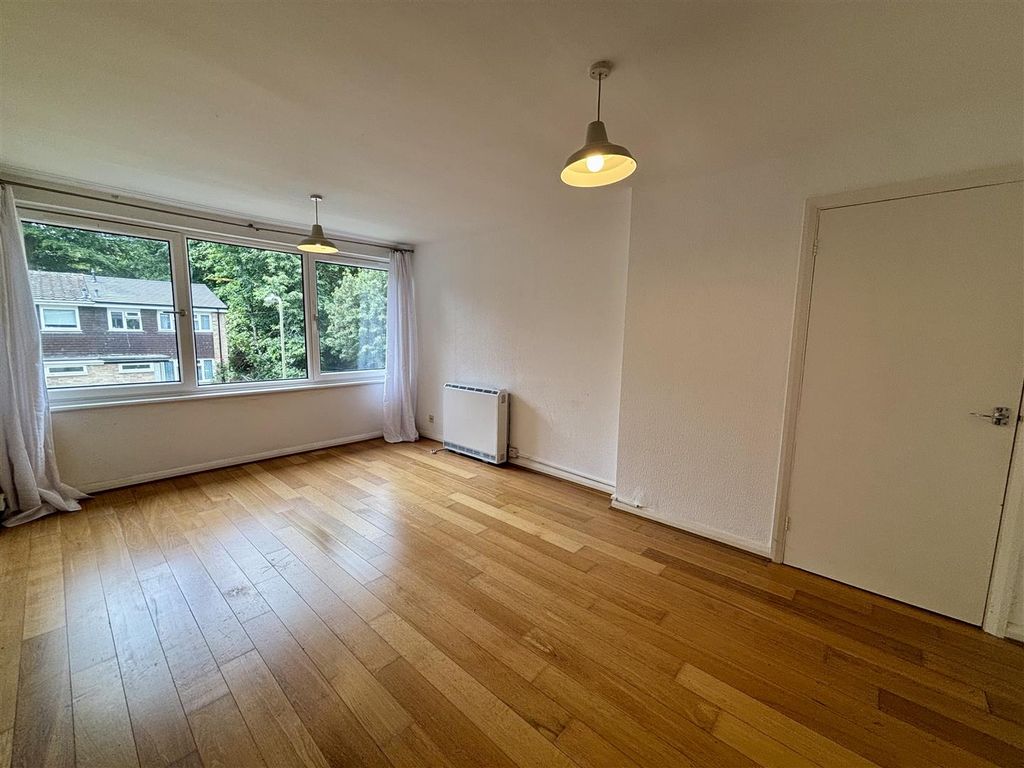 Property photo 2 of 15 Living Area