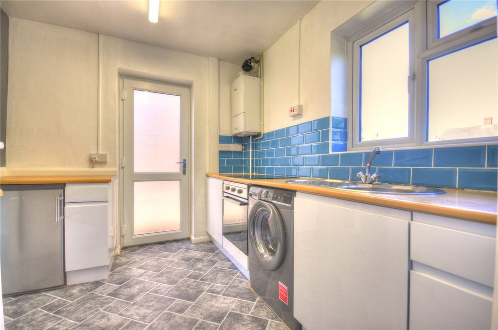 Property photo 3 of 14 Picture No. 23