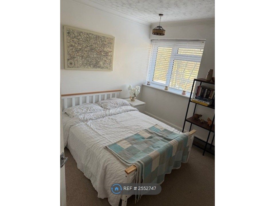 Property photo 1 of 2 Double Bedroom