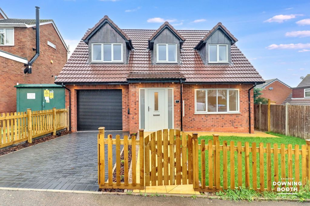 Property photo 1 of 29