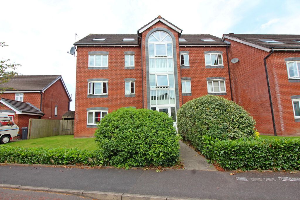 Property photo 1 of 8