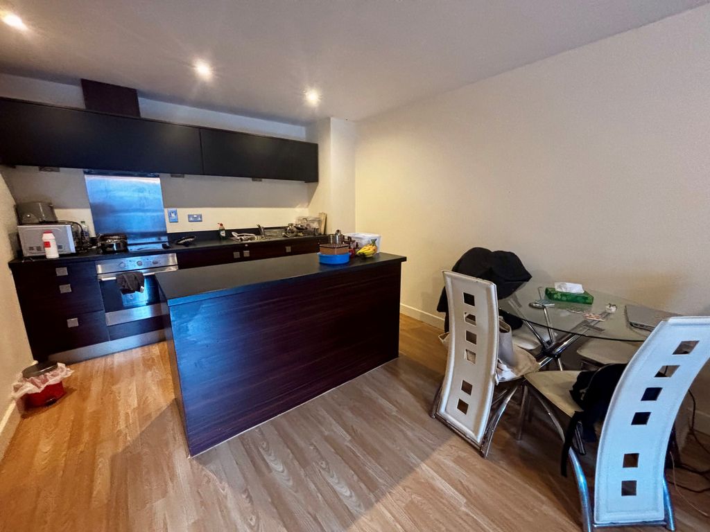 Property photo 2 of 5 Kitchen