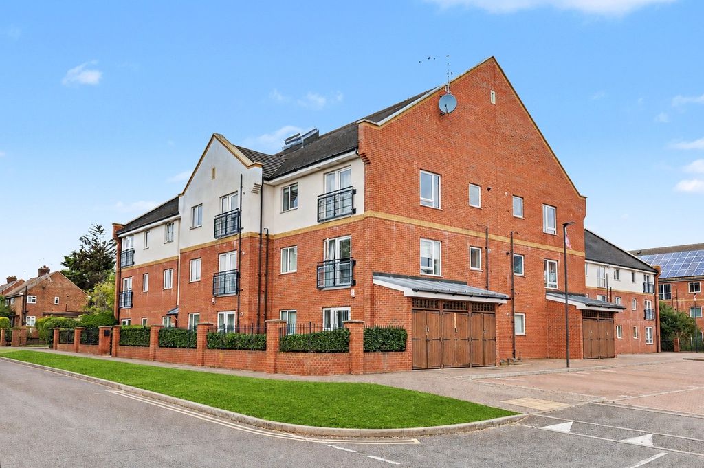Property photo 1 of 7 5417900